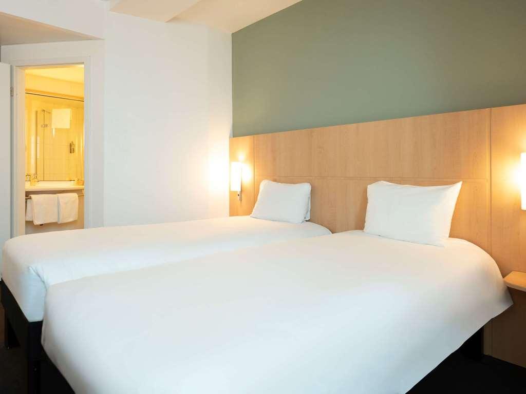 Ibis Lausanne Centre Hotel Ruang foto