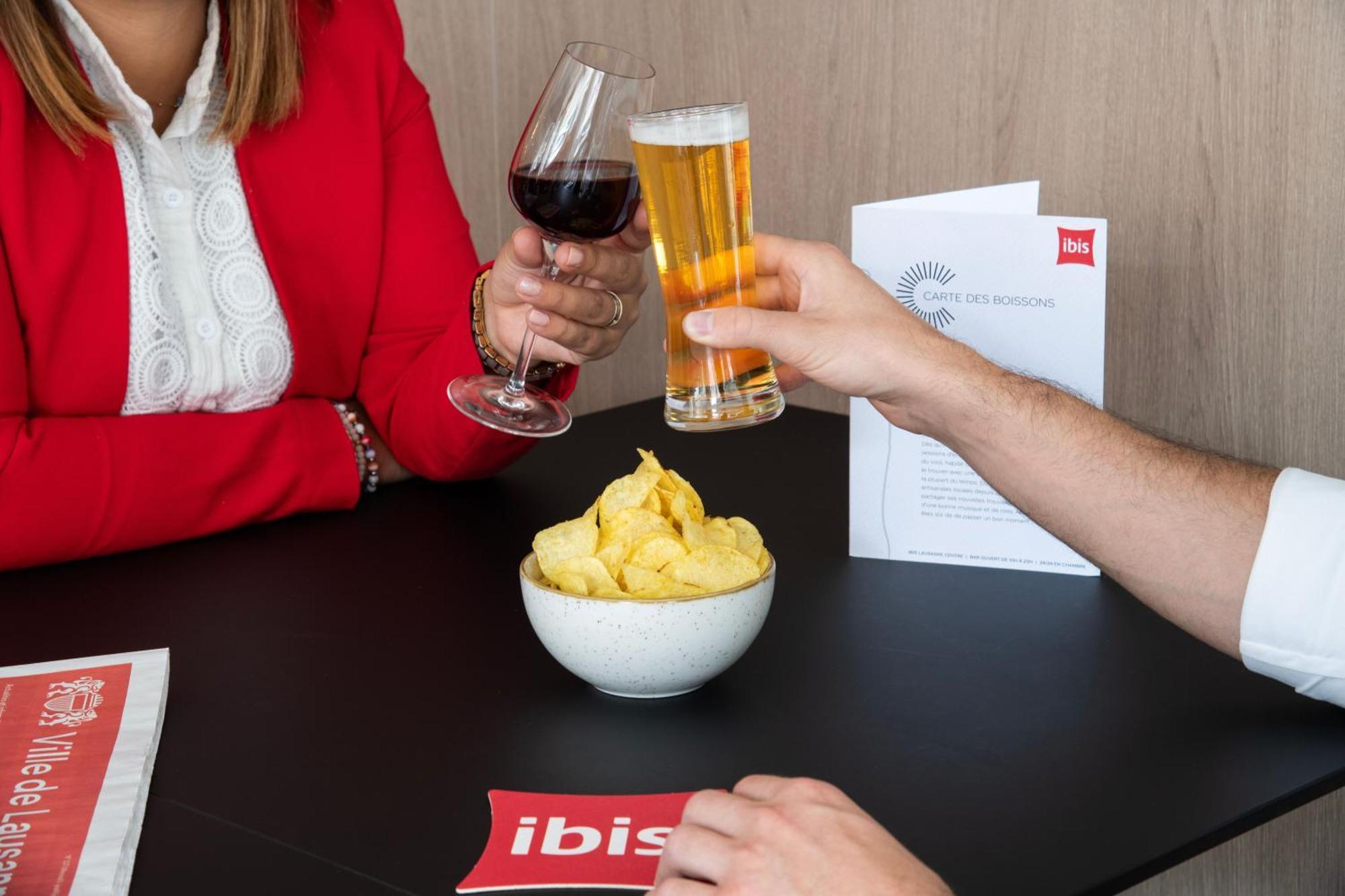 Ibis Lausanne Centre Hotel Bagian luar foto