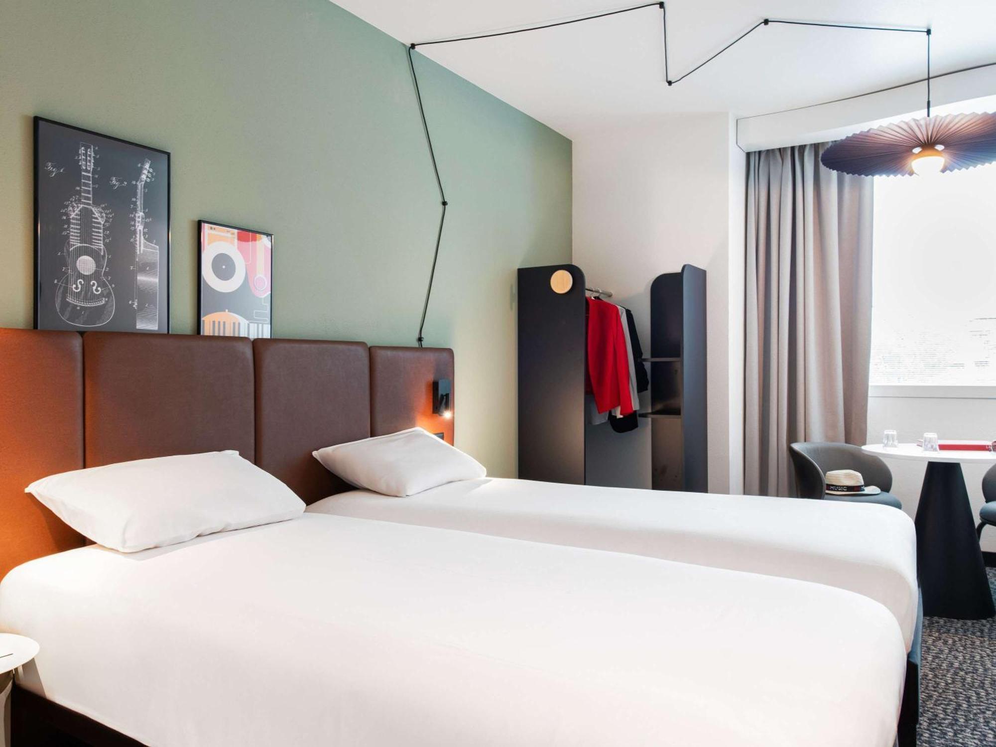 Ibis Lausanne Centre Hotel Bagian luar foto