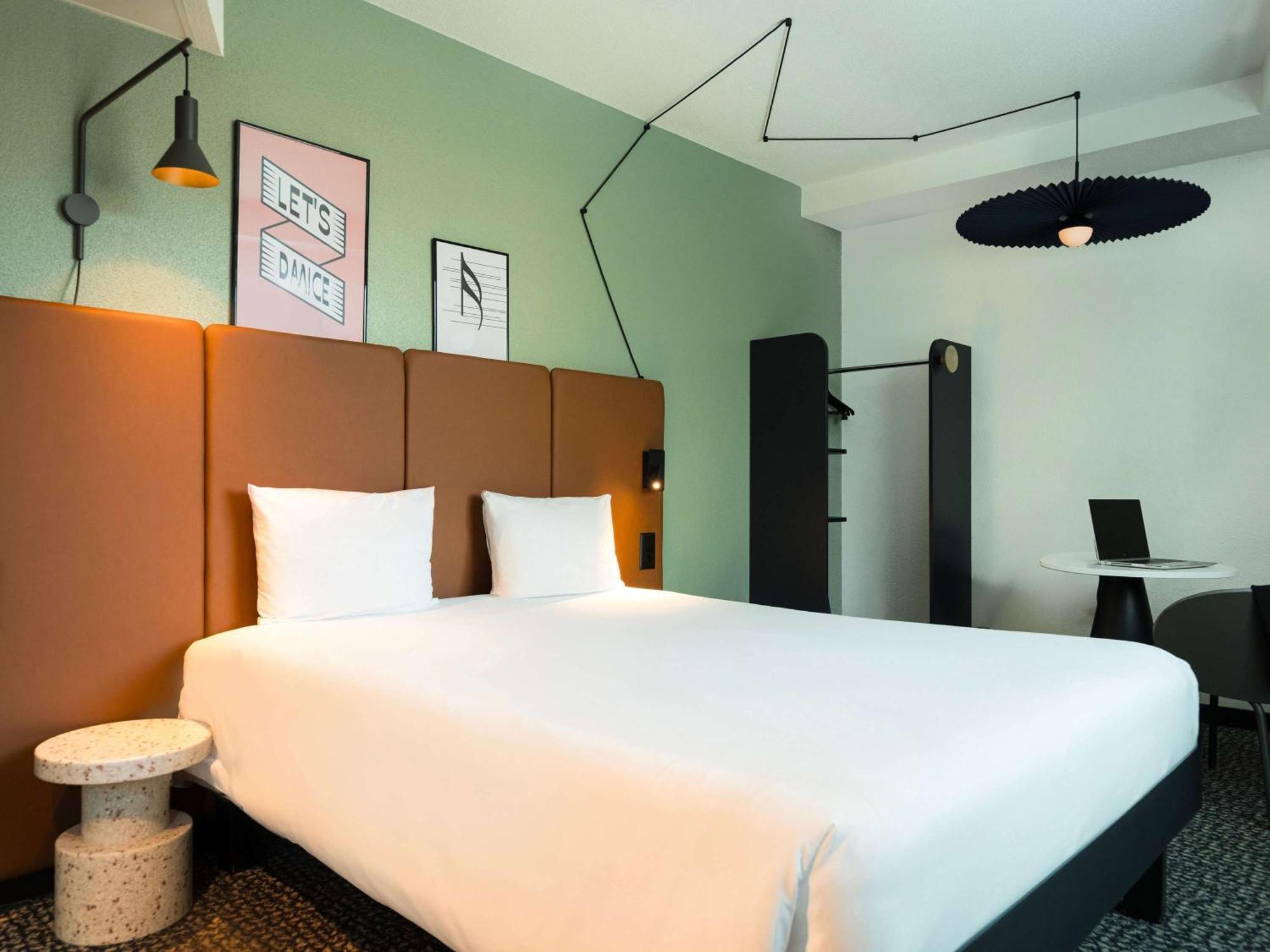 Ibis Lausanne Centre Hotel Bagian luar foto